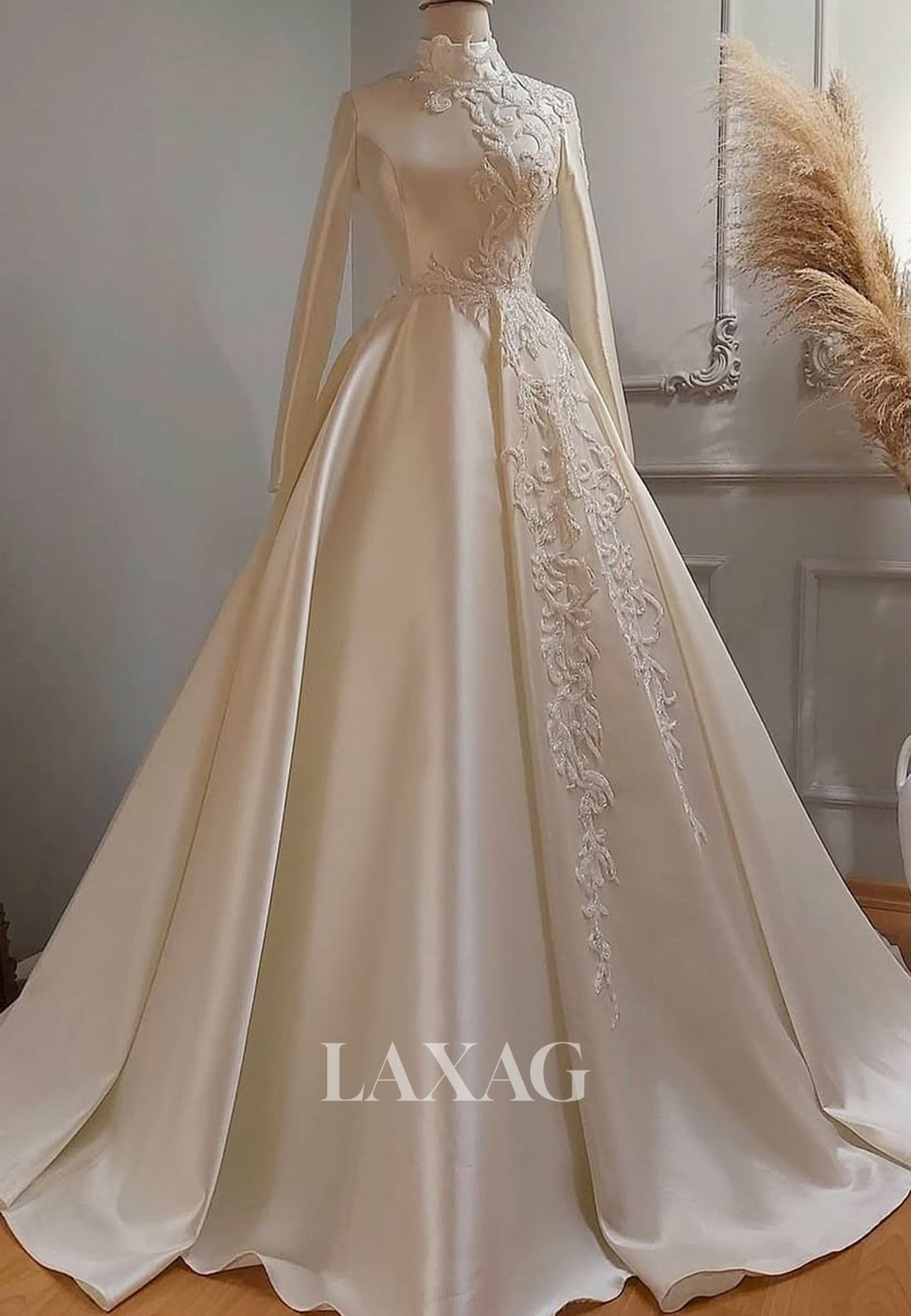 High-Neck Lace Applique A-Line Wedding Dress Long-Sleeves Pleated Satin Bride Gowns