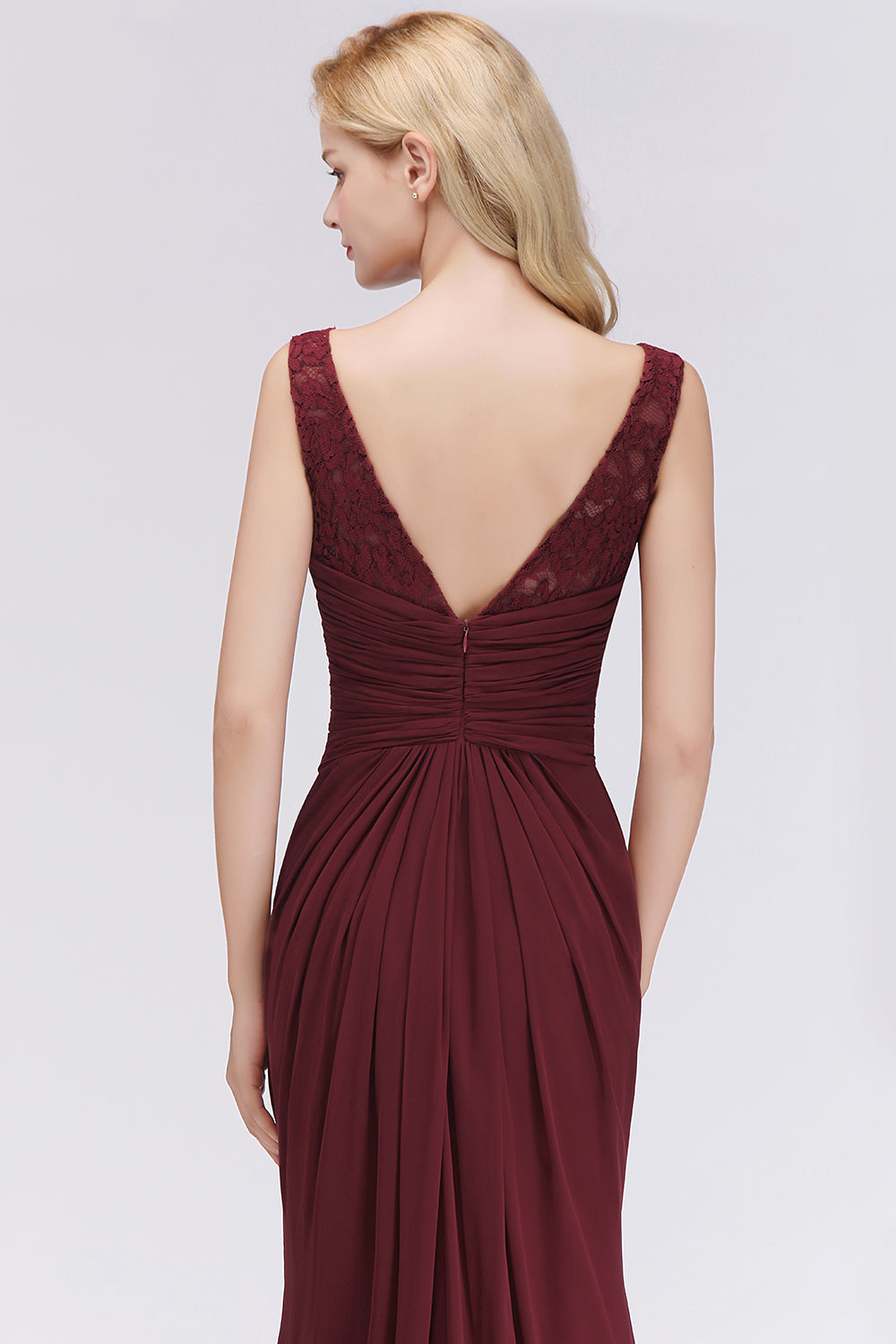 Mermaid Scoop Sleeveless Lace Burgundy Bridesmaid dresses with Pleats - Fashionpara