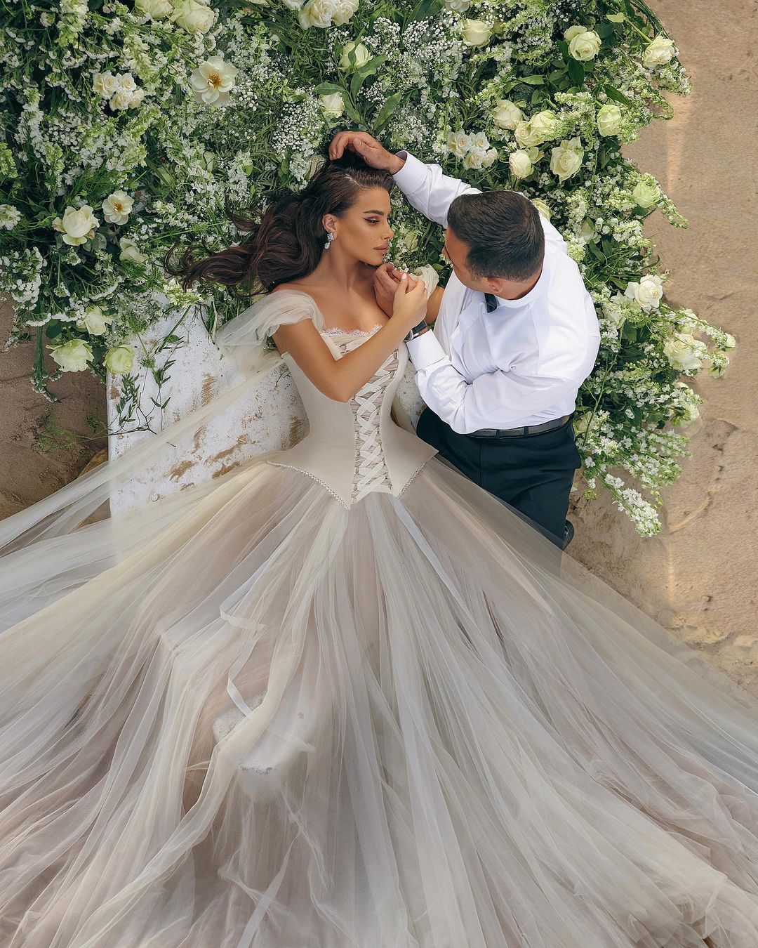 Modern Long Off-the-Shoulder A-Line Tulle Corset Wedding Dress - Fashionpara
