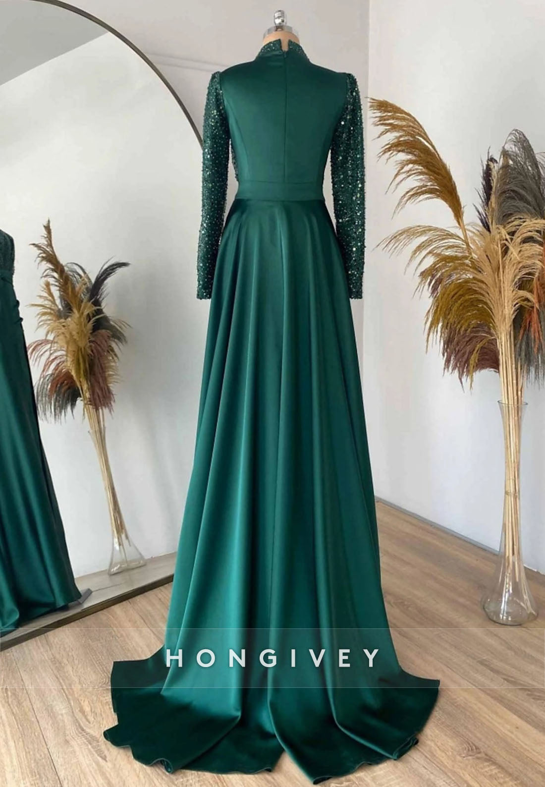 Satin Floor-Length Long Sleeve Evening Gown High Neck Pleated Detachable Formal Dresses