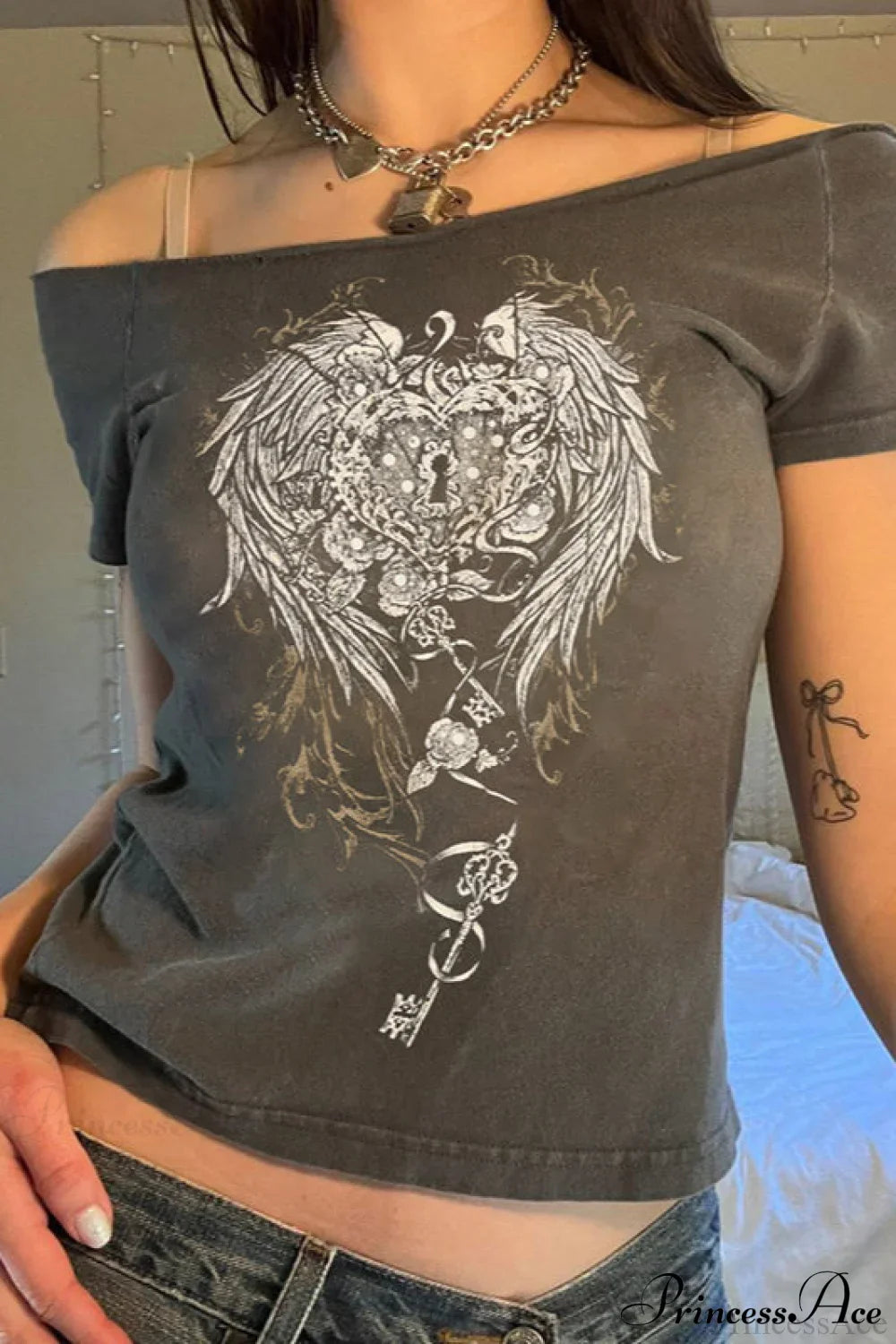 Off Shoulder Wing Print T-shirt