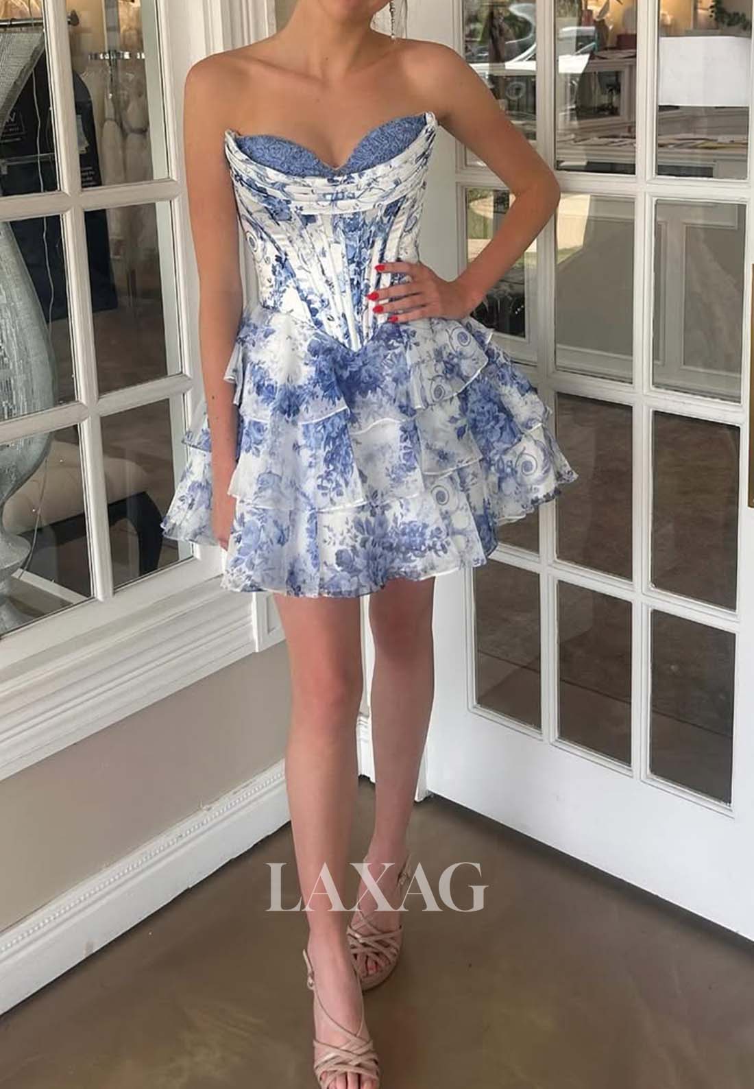 Sweetheart Off-Shoulder Sleeveless Applique Print-Chiffon Tiered A-Line Homecoming Dress