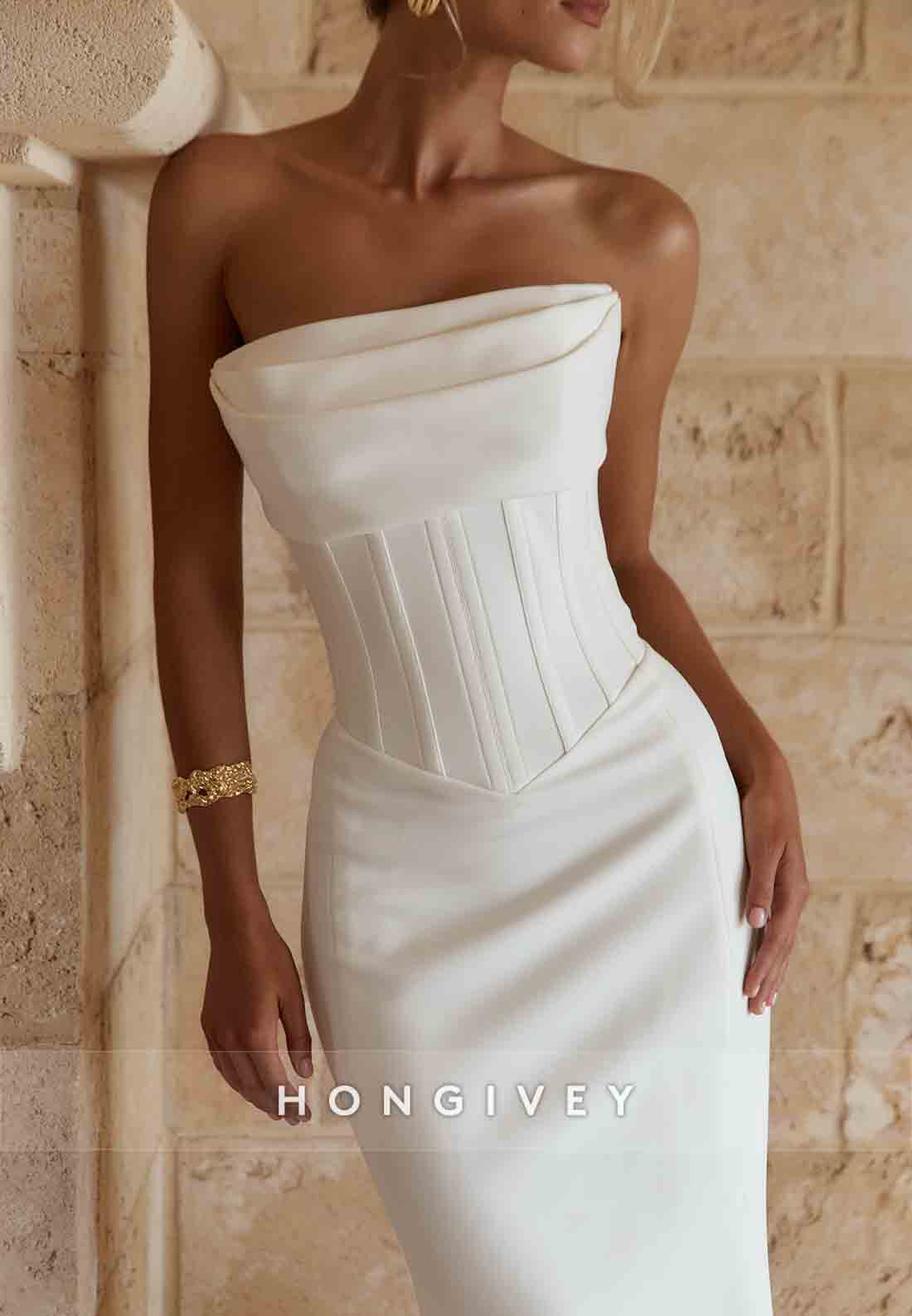 Simple Strapless Chapel Train Pleated Sleeveless Mermaid Wedding Dresses