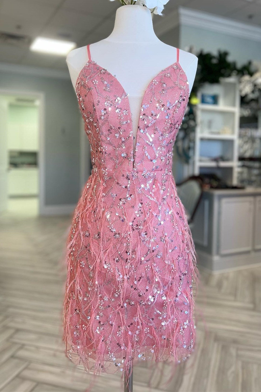 Pink Tulle Sequin Plunge V-Neck Short Cocktail Homecoming Dress with Feathers - Fashionpara