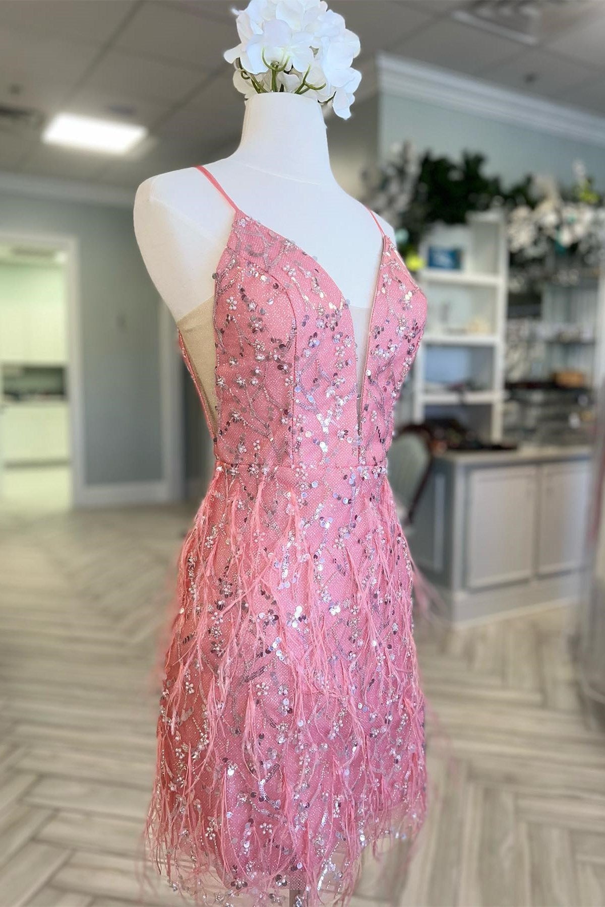 Pink Tulle Sequin Plunge V-Neck Short Cocktail Homecoming Dress with Feathers - Fashionpara