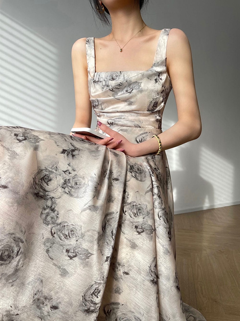 Backless Midi Dress - Fashionpara