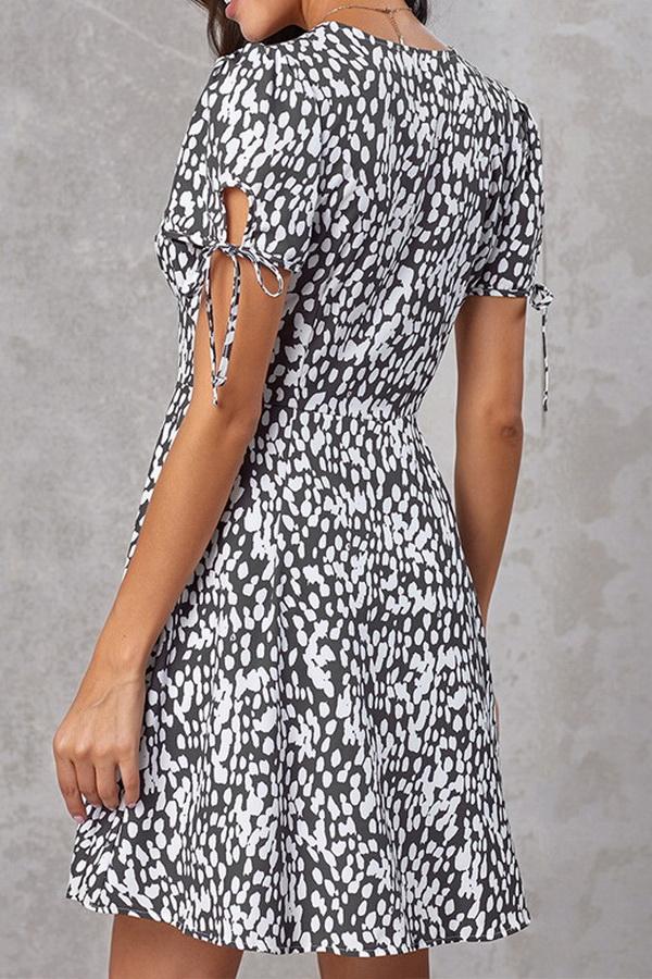 Printed V-neck Single-row Button Short Sleeve High Waist Loose Dress