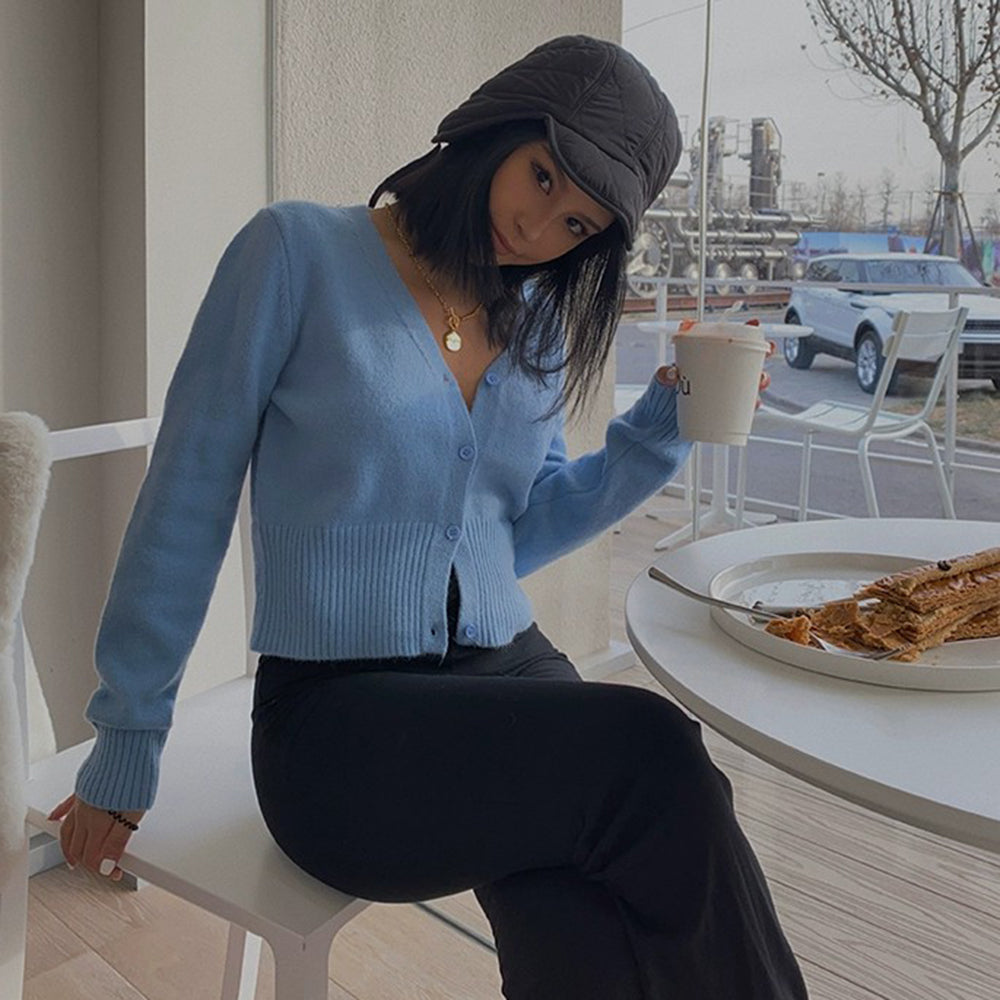 Stylish Orro Shop Short Solid Knit Cardigan for Versatile Wear