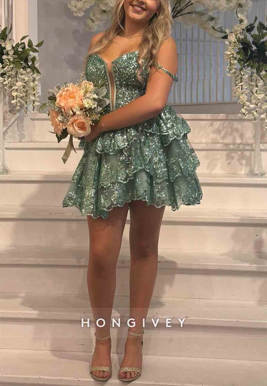 Sleeveless Sweetheart Regular Straps Sparkle A-Line Short Homecoming Dresses