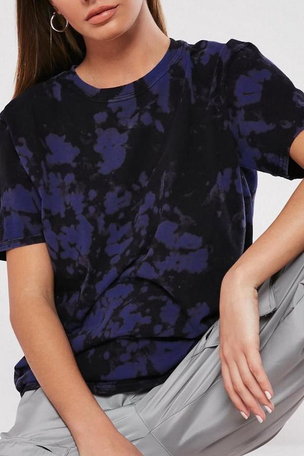 Recreational Printed T-shirt With Round Collar