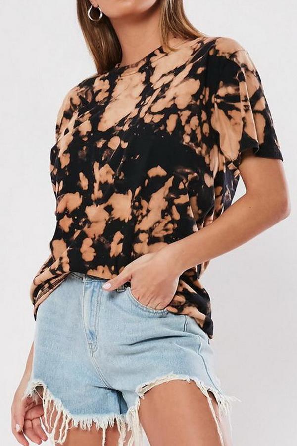 Recreational Printed T-shirt With Round Collar