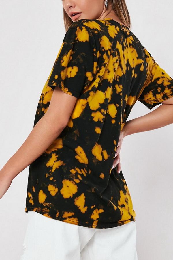 Recreational Printed T-shirt With Round Collar