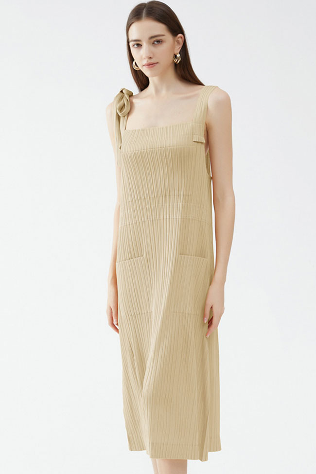 Relaxed Square Neck Tie Strap Pocketed A Line Pleated Midi Sundress - Apricot - Fashionpara