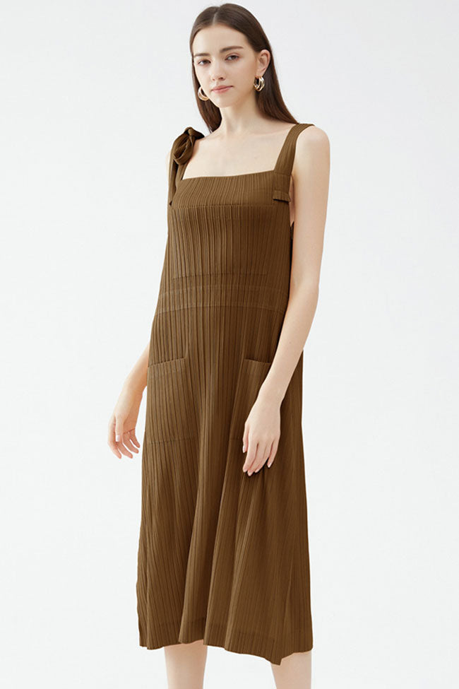 Relaxed Square Neck Tie Strap Pocketed A Line Pleated Midi Sundress - Coffee - Fashionpara