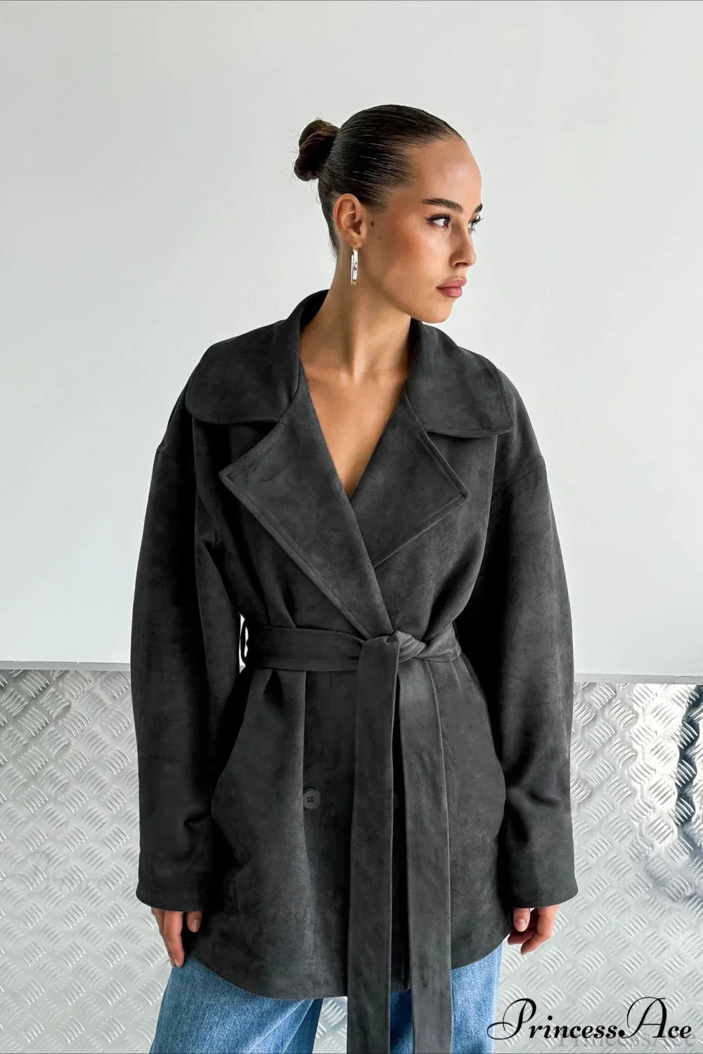 Elegant Brown Suede Retro Jacket with Tied Detail for Style