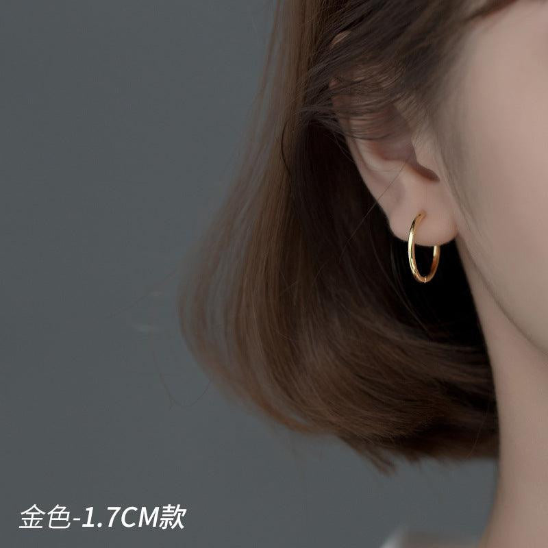 KittenAlarm - Roselyn Seamless Huggie Earrings