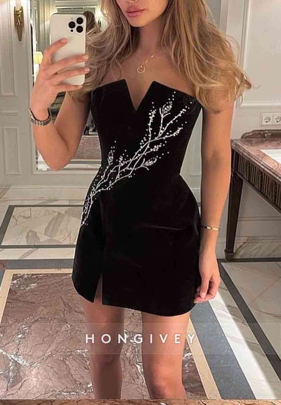 V-Neck Strapless Sheath Side Slit Appliqued Sleeveless Mini Homecoming Dresses