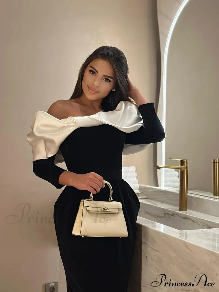 Sexy Off Shoulder Long Sleeves Bandage Black Detachable Pleated Christmas Party Dress