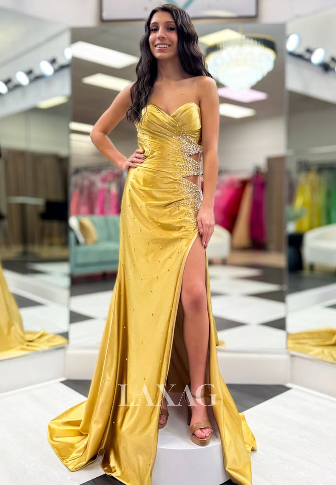 Off-Shoulder Sweetheart Sleeveless Mermaid Prom Dress Beaded Pleated Cutout Evening Gowns with Slit - Fashionpara
