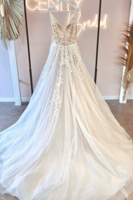 Simple V-Neck Sleeveless A-Line Lace Wedding Dress - Fashionpara