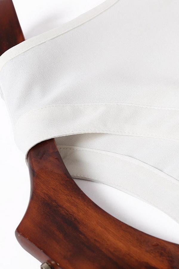 Sleeveless V-neck Single-button Pure-color Blouse