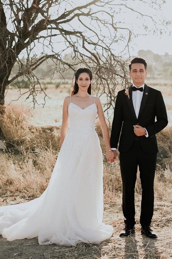 Spaghetti-Straps Lace Wedding Dress Beach Sleeveless Long - Fashionpara