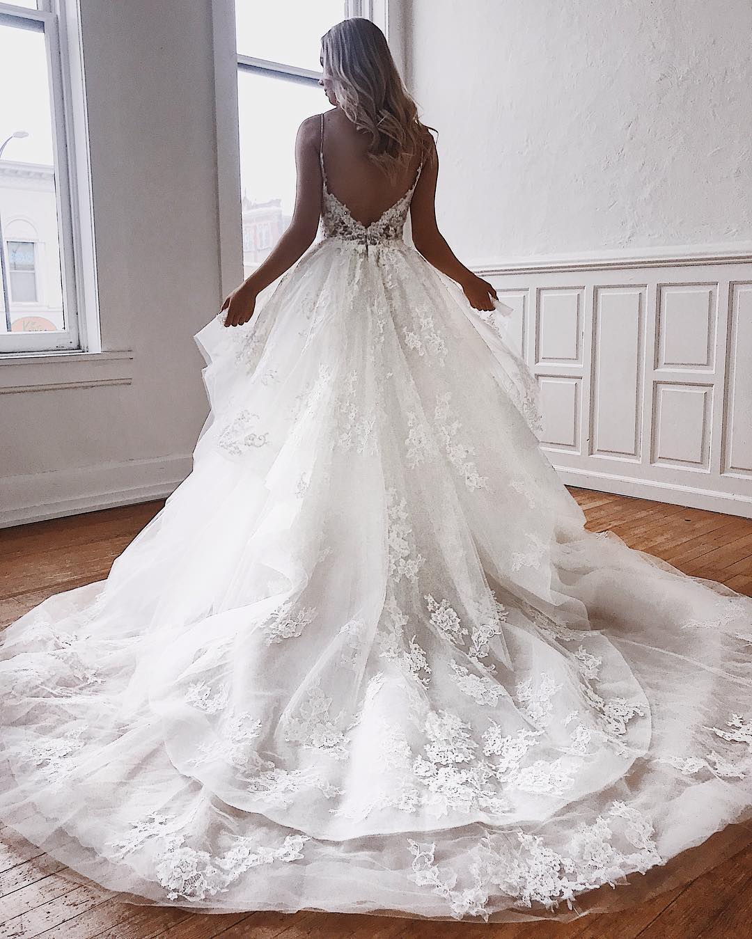 Spaghetti-Straps Open Back Lace Wedding Dress Sleeveless - Fashionpara