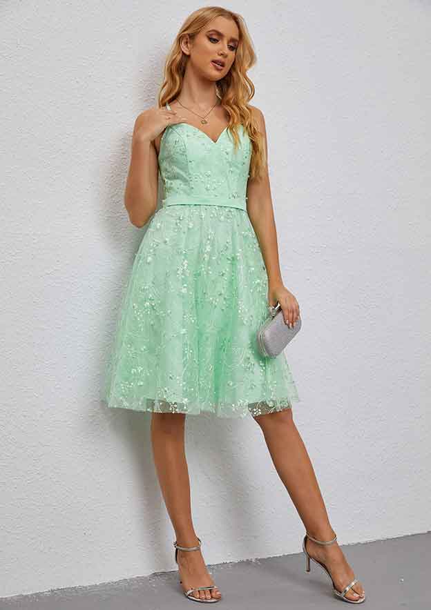 Sparkle in Style with Elegant A-line V Neck Sleeveless Tulle Short Prom Dress with Glitter Lace Appliqu¨¦ - Fashionpara
