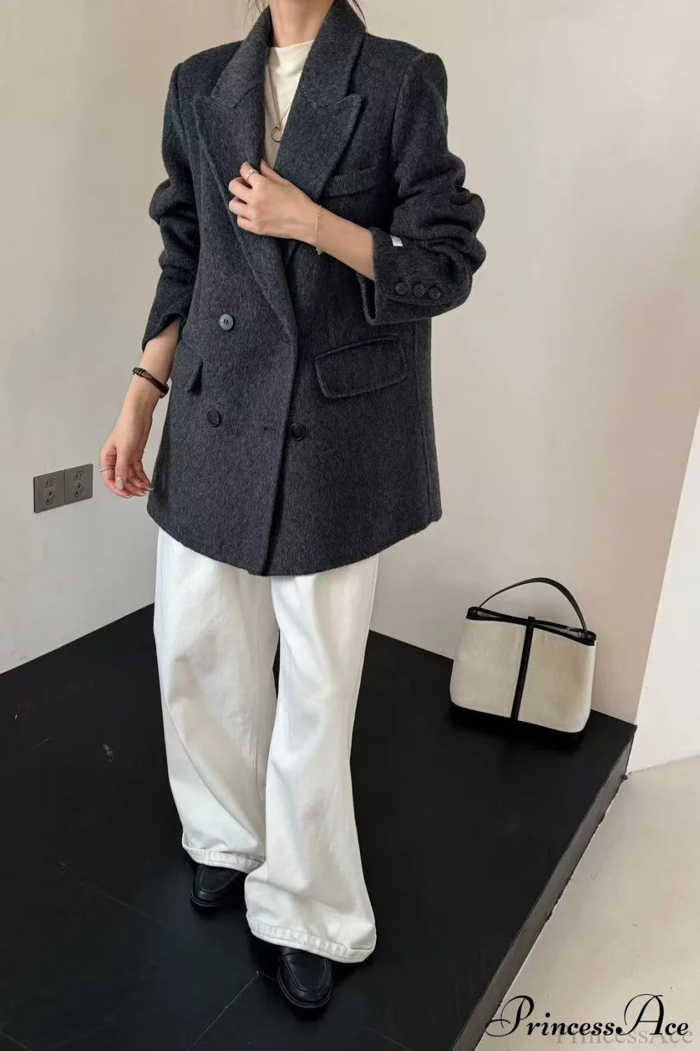 Tailored Collar Double-Face Wool Midi Coat Black / S