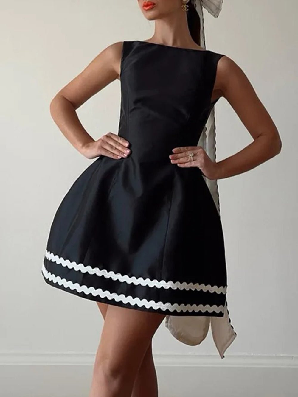 Backless Mini Dress - Fashionpara