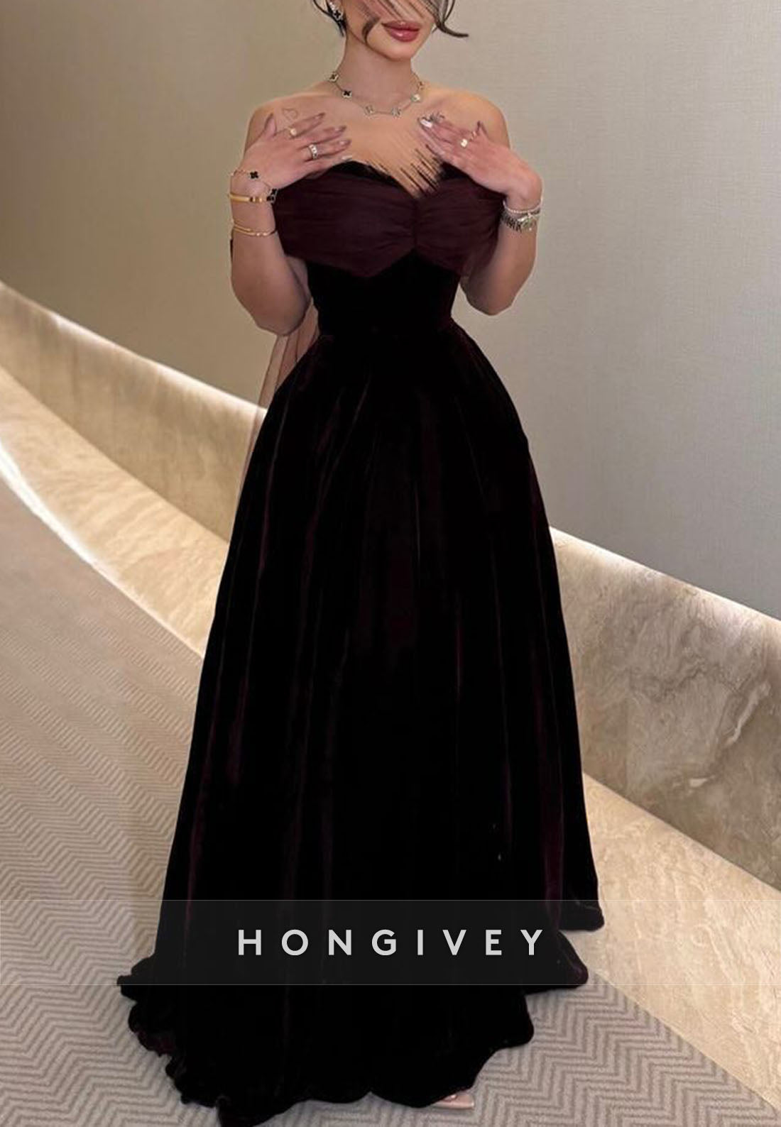 Floor-Length Off the Shoulder Formal Dresses Velvet Shawl Princess Evening Gown