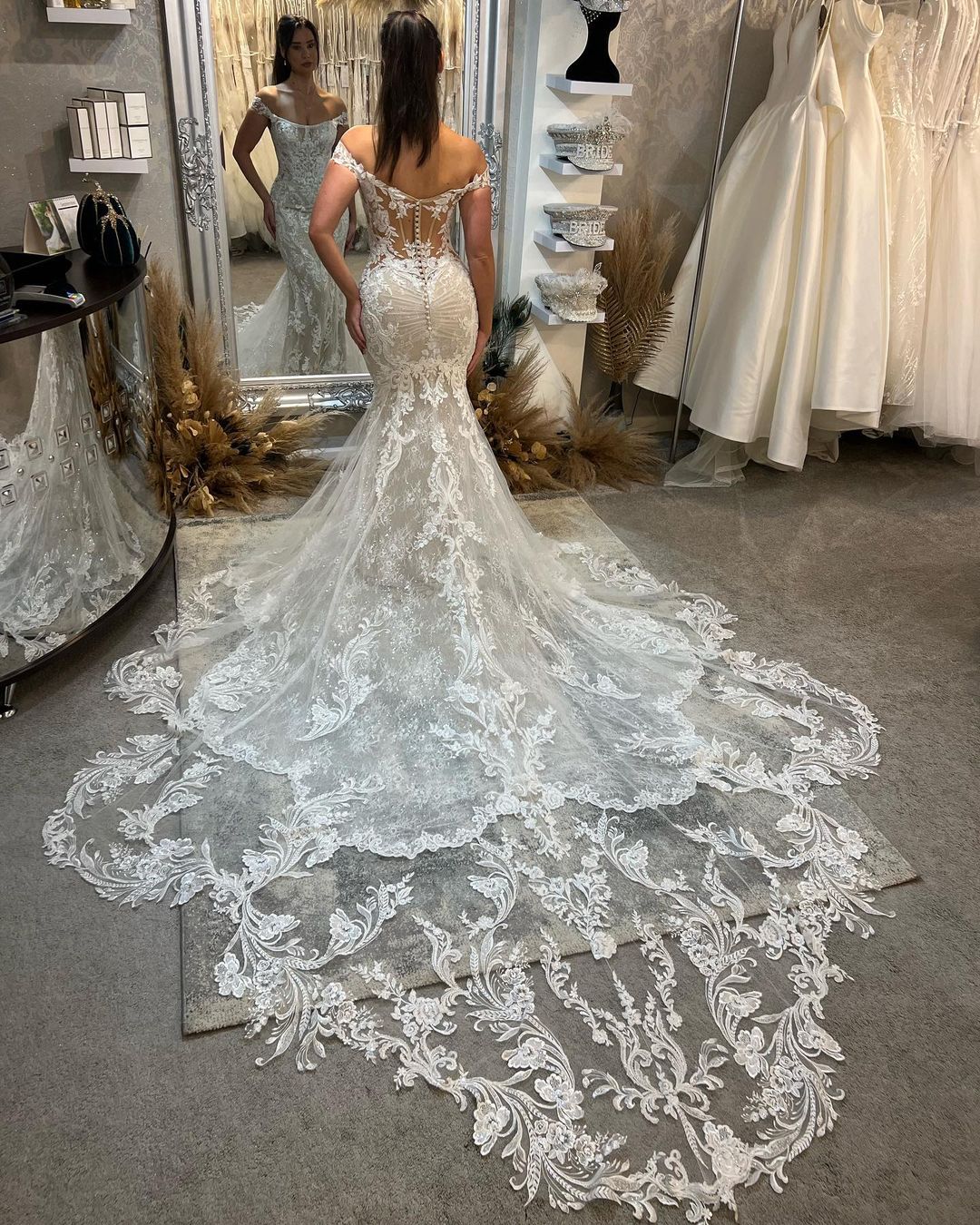 Sexy Floor Length Off-The-Shoulder Sleeveless Mermaid Lace Wedding Dress with Cathedral Train - Fashionpara