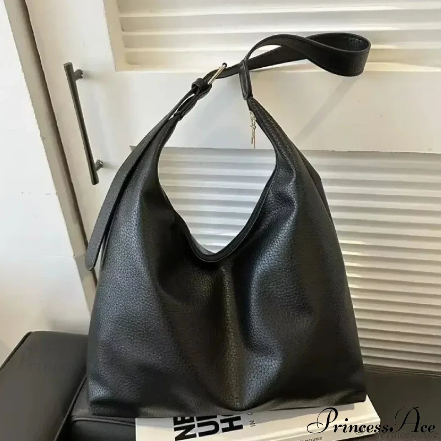 Trendy Leather Tote Shoulder Bag