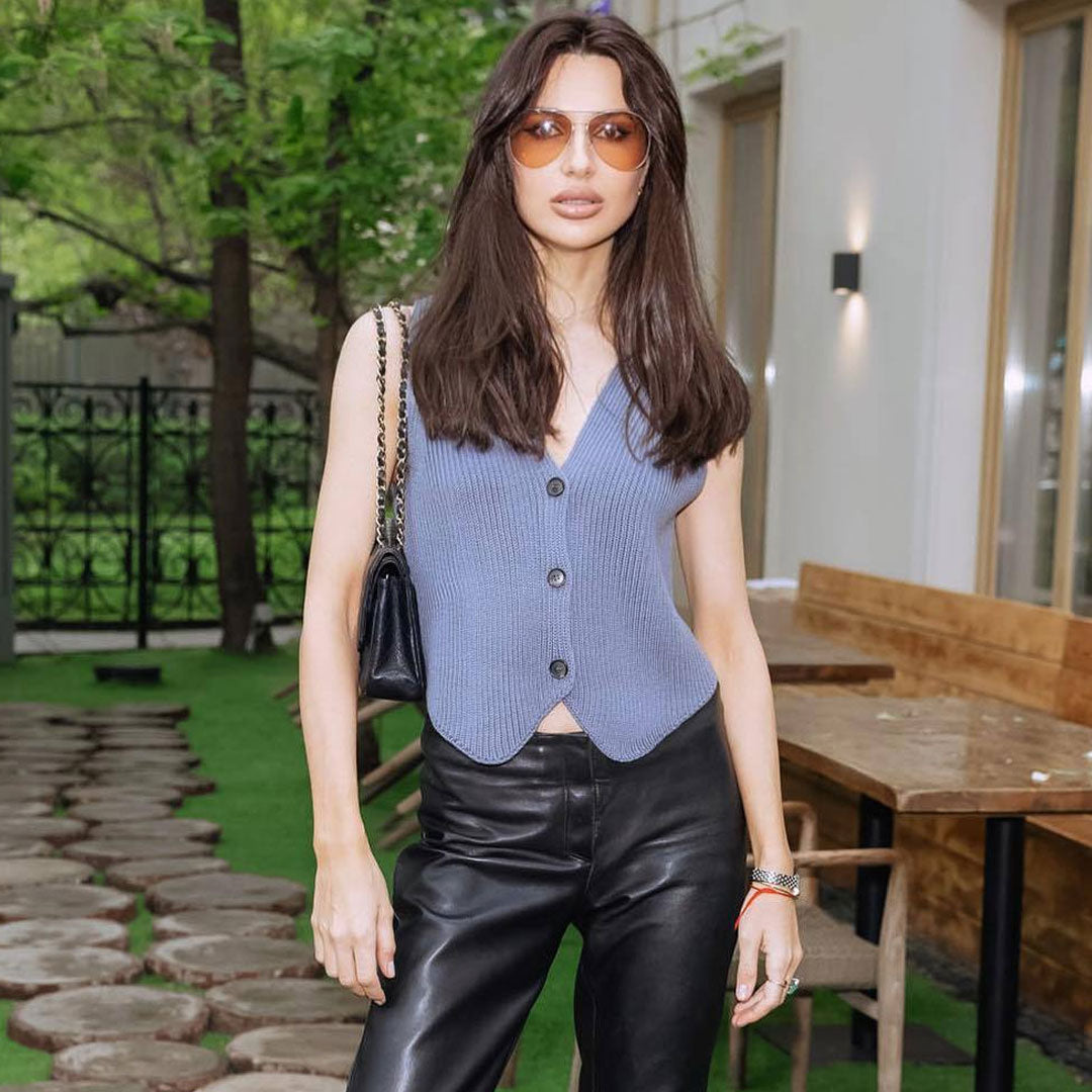 Trendy & Unique V Neck Sleeveless Rib Knit Cardigan Vest