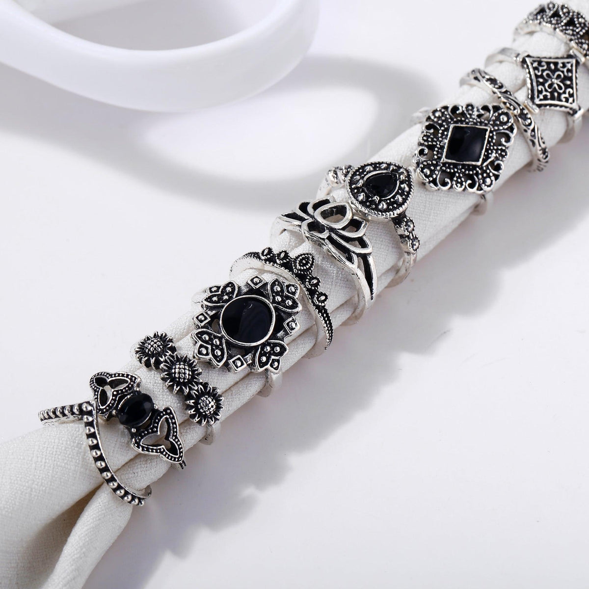 KittenAlarm - Unity 15 Pcs Bohemian Retro Crystal Ring Set