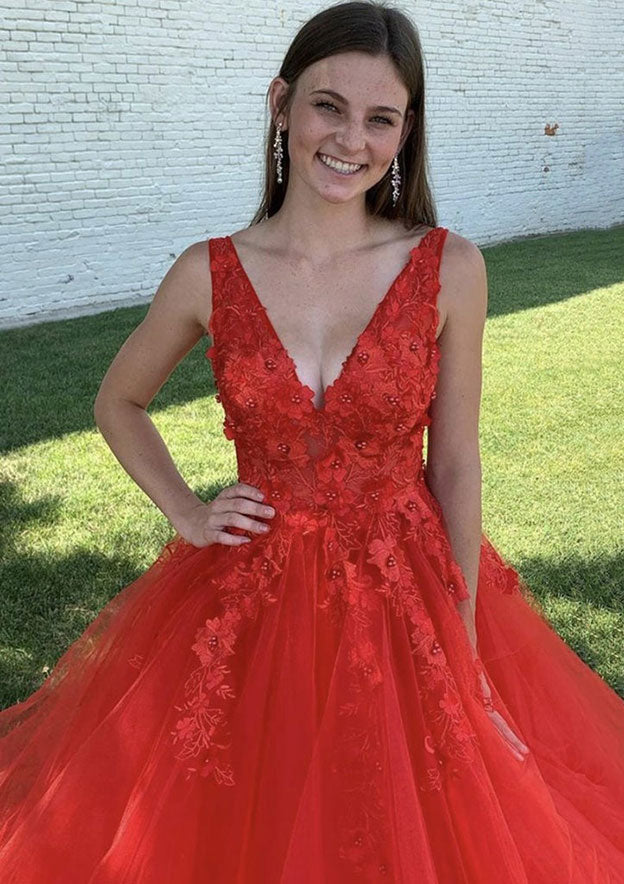V-Neck Court Train Laced Tulle Ball Gown Prom Dress/Evening Dress With Appliqued Beading - Fashionpara
