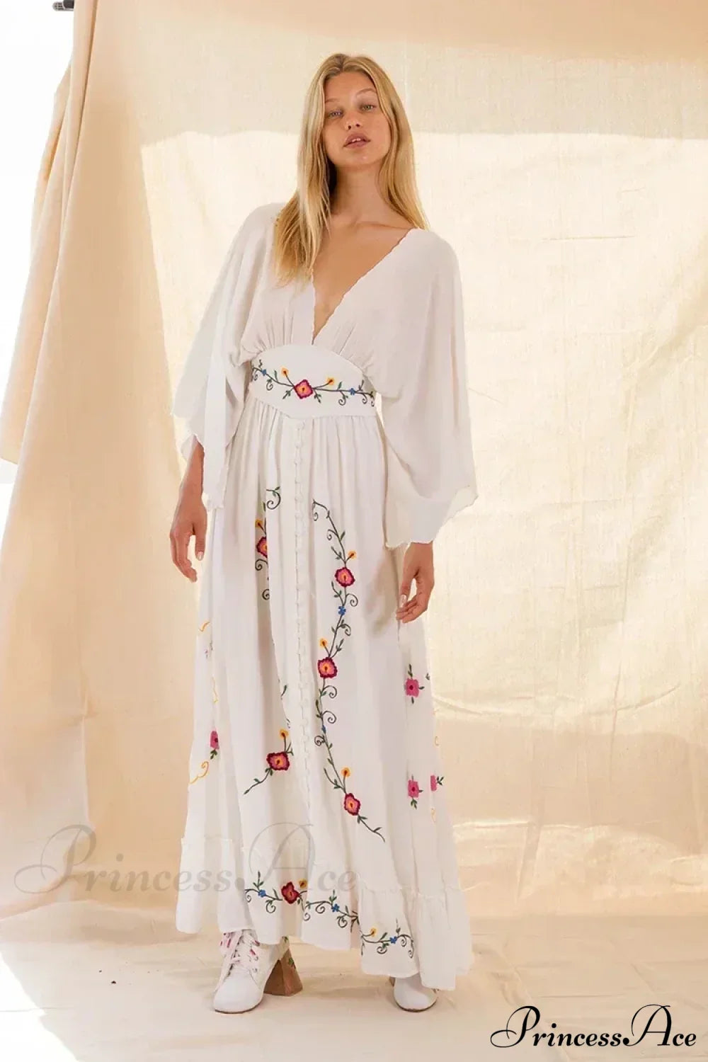 V-neck Embroidery Flower Retro National Boho Dress WHITE / S bohodress-250126