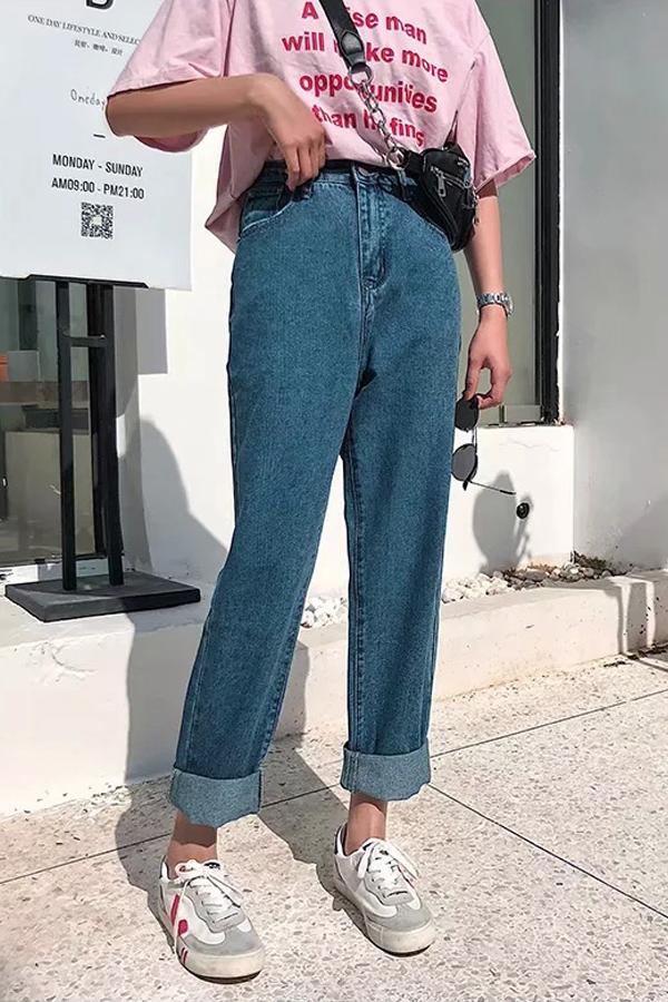 Vintage High-waisted Straight Jeans