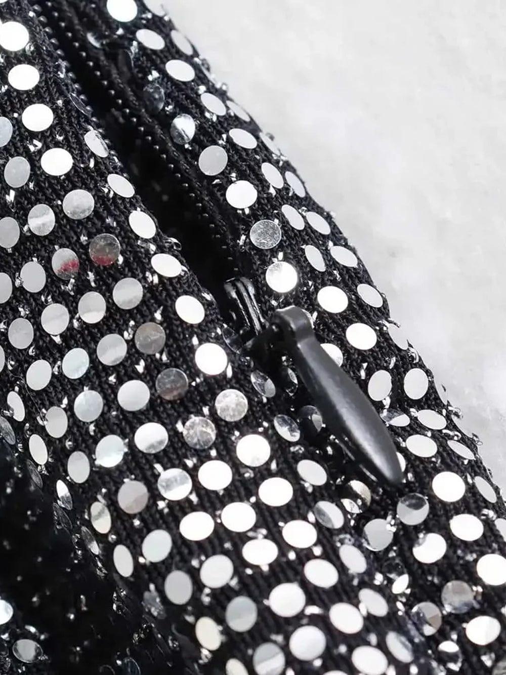 Knotted Sequin Mini - Fashionpara