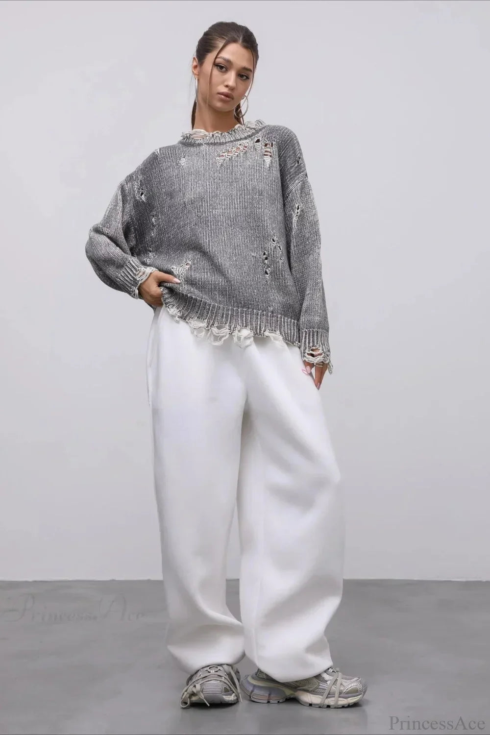 Washed Crew Neck Distressed Mid-Length Sweater 7