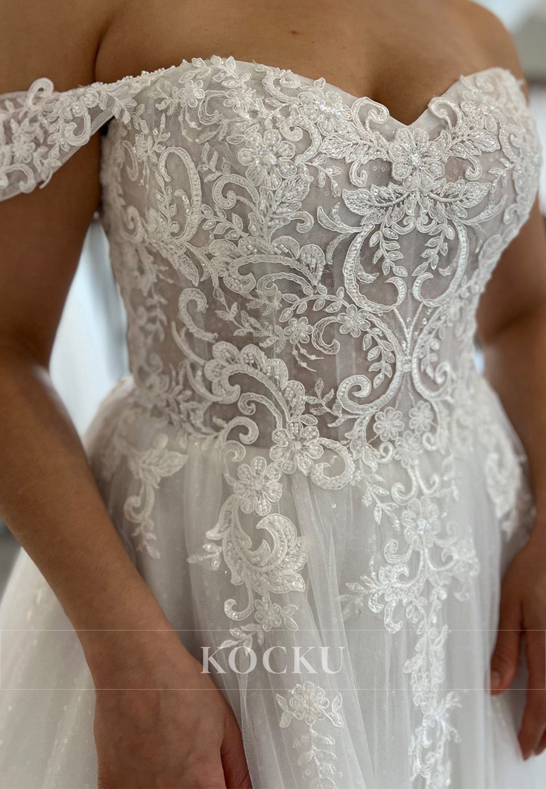 Romantic Off - Shoulder Sheer Lace Tulle Ball Gown Wedding Dress with Floral Embroidery