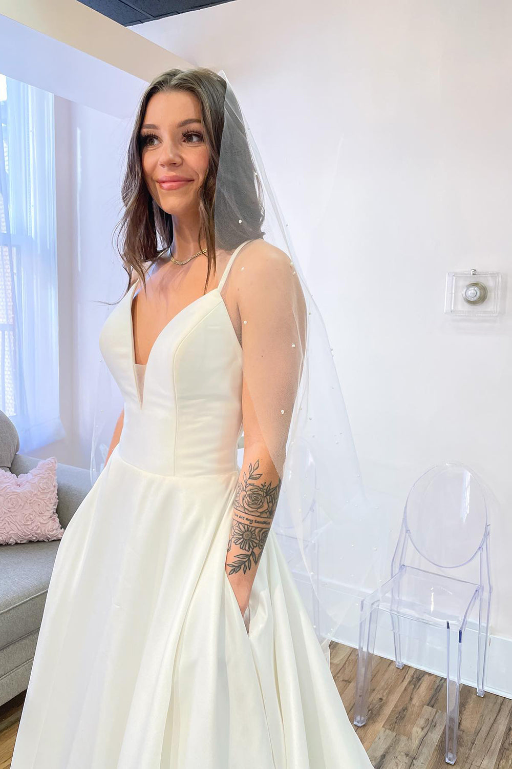 White Wedding Dress Satin Sleeveless Long Satin - Fashionpara