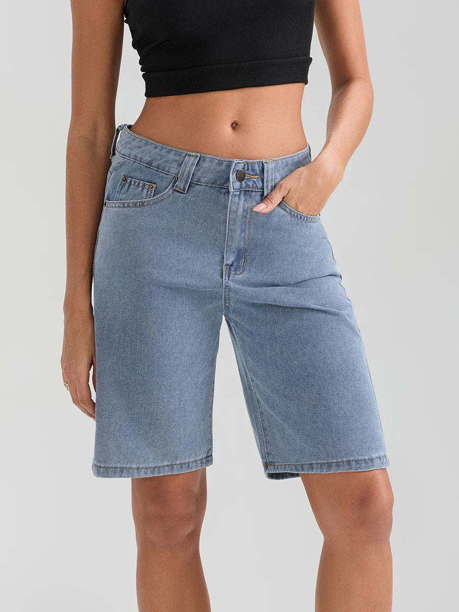 Knee-Length Button Denim Short