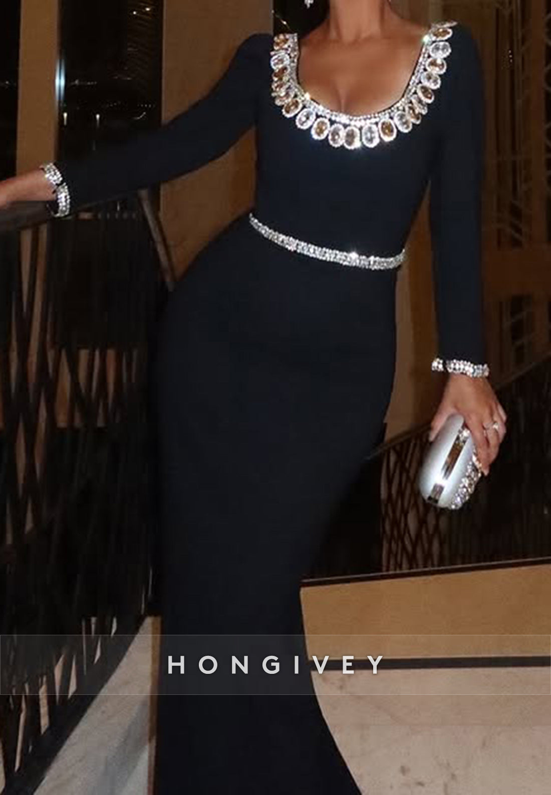 Elegant Rhinestone Evening Gown Court Train Column Scoop Long Sleeve Formal Dresses