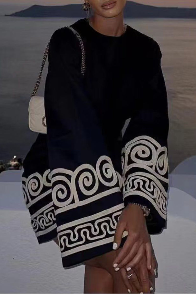 Elegant College Embroidery Patchwork O Neck Long Sleeve Dresses - Fashionpara