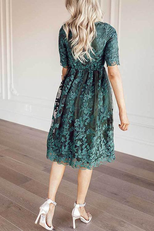 Embroidery Short Sleeve O Neck Dress - Fashionpara