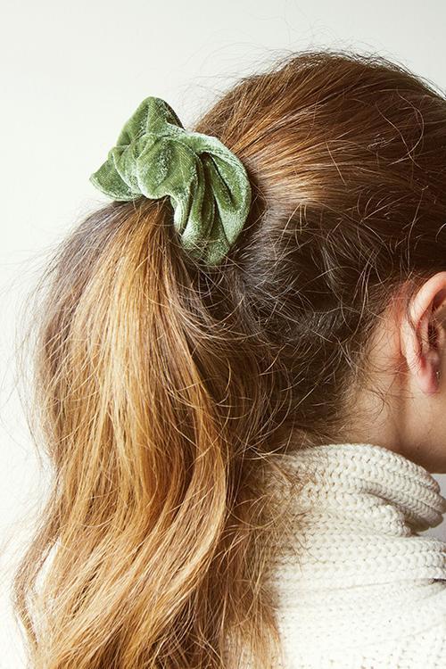 Velvet Luxury Soft Hair Scrunchie - Fashionpara